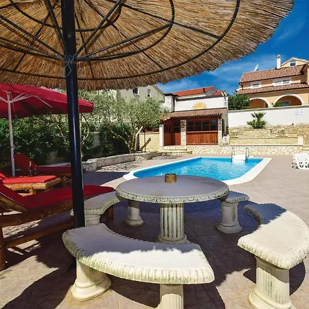 Cozy In With House Sea View Apartamento Vodice