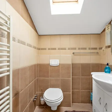 דירה Cozy In With House Sea View