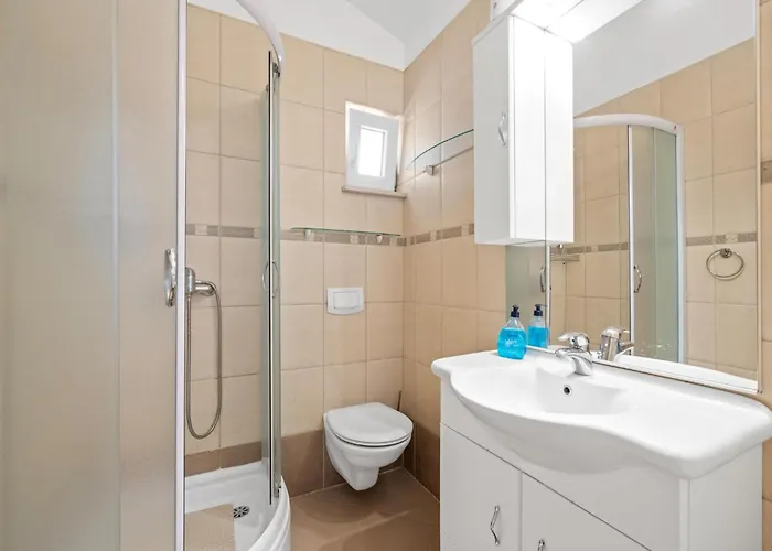 Lejlighed Cozy In With House Sea View