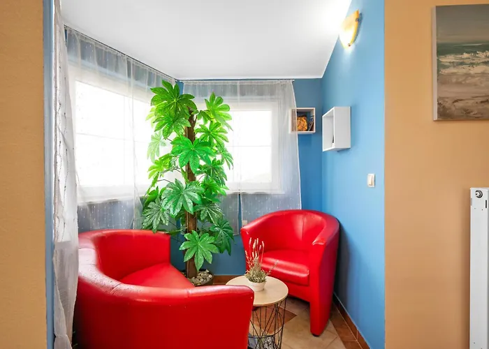 Cozy Apartment In Vodice With House Sea View Vodice