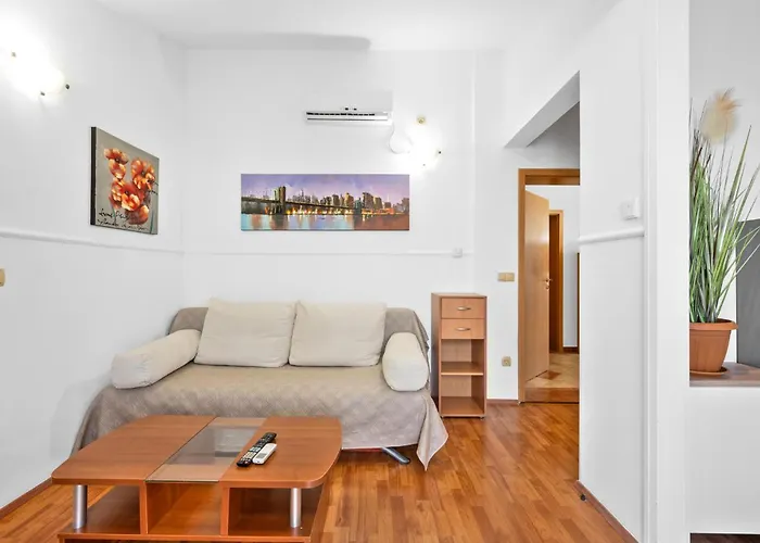 Lejlighed Cozy In With House Sea View