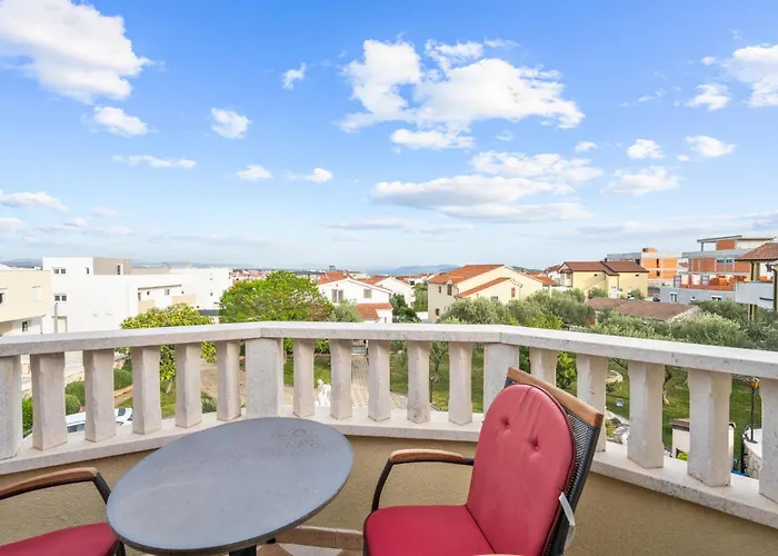 Appartamento Cozy In With House Sea View