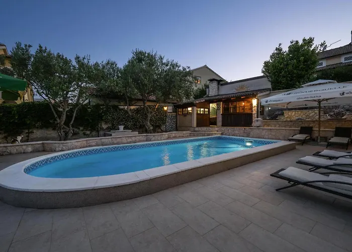 Cozy Apartment In Vodice With House Sea View * Vodice